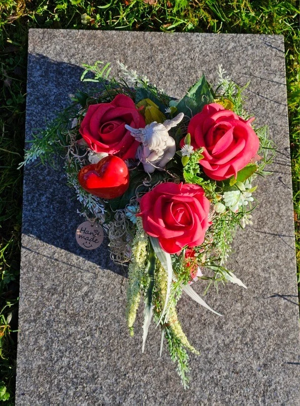 CASA - POADOR GRABSCHMUCK Herz Reisig Weiß Rot Herz Engel Kunstblumen Friedhof – Bild 6