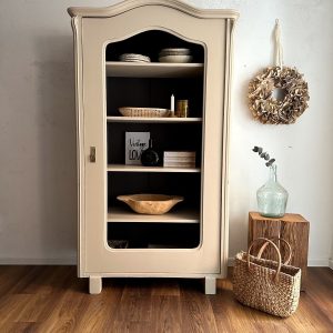 Meggie – antike Shabby Chic Vitrine mit 4 Fächer